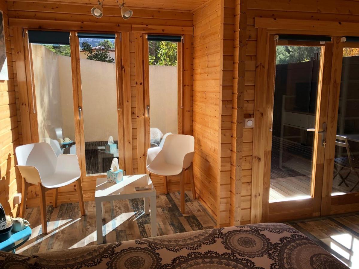 Chalet De La Source Rognac Dış mekan fotoğraf